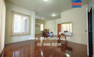 Two-story detached house, 70 sq.wa., located on Soi Ratchamankha 9, Phetkasem Road, Ratchamankha Road, Mueang Nakhon Pathom, Nakhon Pathom.