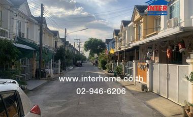 Two-story townhome, 18 sq.wa., Busarin Village, Khlong 2, Rangsit-Nakhon Nayok Road, Lam Luk Ka, Pathum Thani.