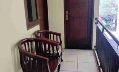 KOS-KOSAN 13 KAMAR FULL TERISI DI BELAKANG UIN CIPUTAT