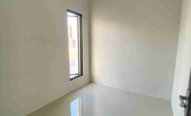 Rumah murah strategis dekat MERR surabaya
