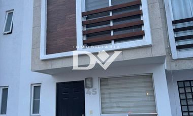 CASA EN RENTA DE 2 HABITACIONES A 10MIN DE VOLKSWAGEN, 5 MIN DE OUTLET EN FRACCIONAMIENTO