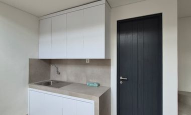 Disewa Ruko 3 Lantai Latinos Business District di Bsd City