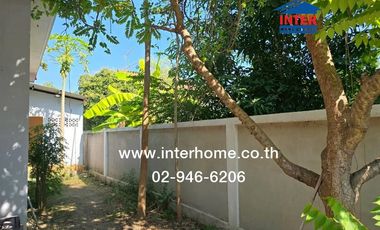 Single-story townhome, 33.5 sq.wa., Wiang Thong 3 Village, near Wat Phichanimit intersection, Chiang Rak Noi Road, Phahonyothin Road, Bang Pa-in, Phra