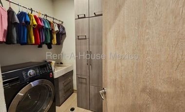 VENTA. Departamento de 3 recámaras, El Condado, Corregidora
