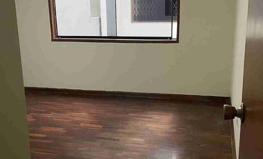 Vendo Departamento en Miraflores de 117m2 en 4to.piso en Calle Francia cuadra 4