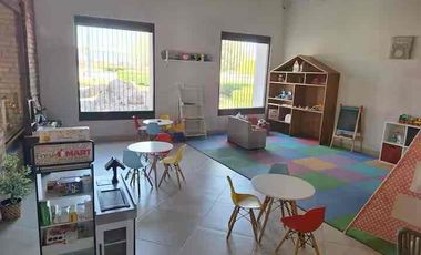 RENTA DE CASA AMUEBLADA