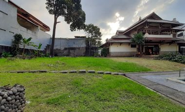 RUMAH RUANG USAHA 2 LANTAI KEMANG AREA KOMERSIL SIAP HUNI PARKIR LUAS BEBAS BANJIR