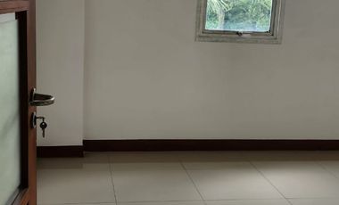 Disewakan Ruko Plaza 3 - Pondok Indah