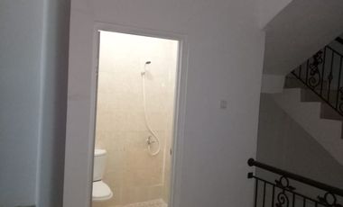 For Rent and Sale: 3-Story Shophouse on Jl. Siaga Raya Pejaten, South Jakarta