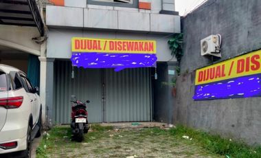 For Rent and Sale: 3-Story Shophouse on Jl. Siaga Raya Pejaten, South Jakarta