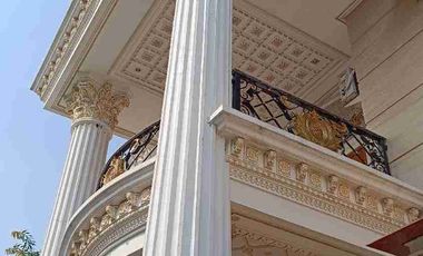 ‼️Banting Harga‼️ Rumah Classic Mewah di Kebonsari Elveka dekat Gayungsari Ketintang