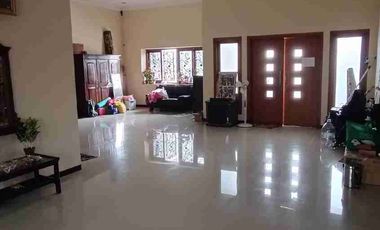 ‼️Banting Harga‼️ Rumah Classic Mewah di Kebonsari Elveka dekat Gayungsari Ketintang