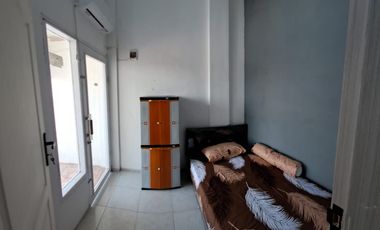 RUKO 2,5 LANTAI – SIAP PAKAI 📍 Lokasi Strategis di Jantung Barombong