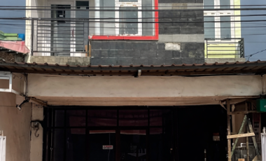 RUKO 2,5 LANTAI – SIAP PAKAI 📍 Lokasi Strategis di Jantung Barombong