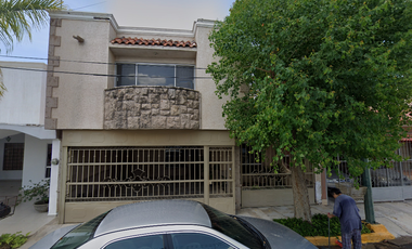 VENTA DE GRAN CASA EN CASA BLANCA TORREON COAHUILA