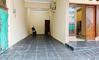 Disewakan Rumah Bagus Siap huni Di Rawamangun Jakarta Timur