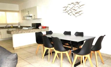 Casa en renta Amueblada Residencial Liverte