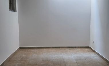 CASA EN RENTA DENTRO DE CONJUNTO EN LA PRIMAVERA