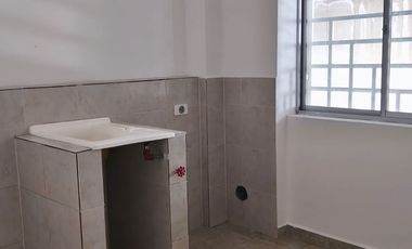 CASA EN RENTA DENTRO DE CONJUNTO EN LA PRIMAVERA