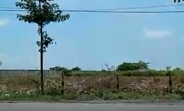 Tanah Area Teluk Golf Surabaya Barat Lebar 20