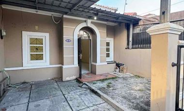 Disewakan rumah termurah dan rapih di Perumahan Grand Poris Kota Tangerang Cipondoh!