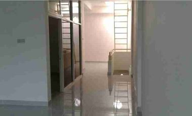 2 Ruko Eksklusif Lokasi Premium di Daerah Ngampilan - Cocok Untuk Usaha & Investasi