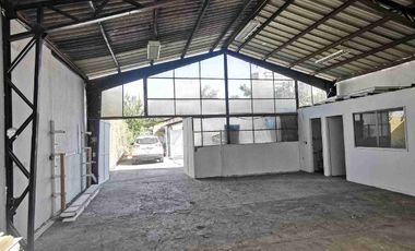 ARRIENDO GALPON INTERIOR 100M2 METRO SAN MIGUEL IDEAL PARA BODEGA