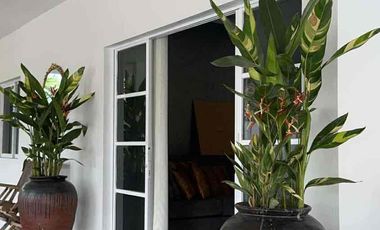 Modern Pool Villa For Rent & Sale