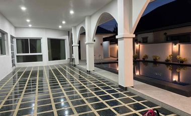 Modern Pool Villa For Rent & Sale