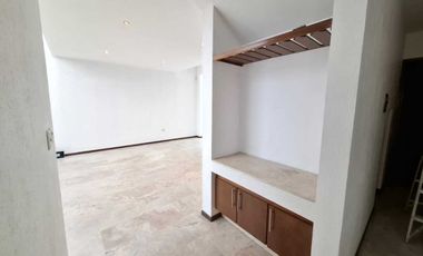 Casa en renta en Lomas de Angelópolis, frente a Sonata