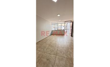 Se Alquila Departamento Urb. Jardines Surco