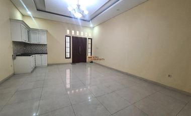 Dijual Rumah Di Kemanggisan ilir Bangunan Baru 2 Lantai Unfurnish Siap Huni, Lokasi Strategis Deket Pasar Palm Merah & Universitas Binus
