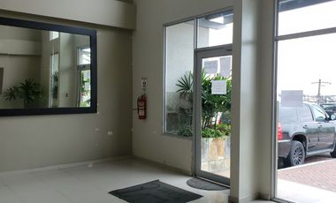 ¡Alquilo! Planta Baja 2 Dormitorios Moderno Departamento Norte Guayaquil Seguridad!