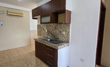 Alquilo Suite con Parqueo Ciudadela Ietel - La Garzota Cerca Mall del Sol