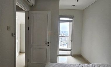 Disewakan Apartement Grand Madison 2BR Furnished Modern Lengkap Siap Huni, Lokasi Strategis Dekat Mall Central Park Di Tanjung Duren