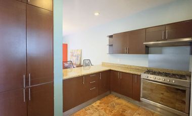 Casa en venta en Fluvial Vallarta, Puerto Vallarta, ubicación estratégica y alta plusvalía