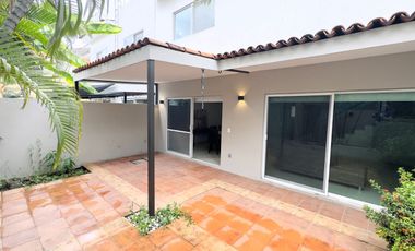 Casa en venta en Fluvial Vallarta, Puerto Vallarta, ubicación estratégica y alta plusvalía