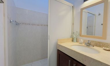 Casa en venta en Fluvial Vallarta, Puerto Vallarta, ubicación estratégica y alta plusvalía