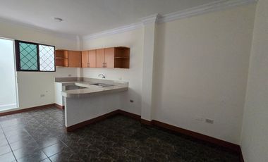 Alquilo Departamento con parqueo Ciudadela Ietel - La Garzota 2 Dormitorios cerca Mall del Sol