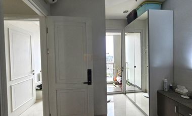 Dekat Mall CP & Universitas Ternama, Disewakan Apartemen Grand Madison 2BR Fully Furnished Modern Lengkap Siap Huni, Di Tanjung Duren Jakarta Barat
