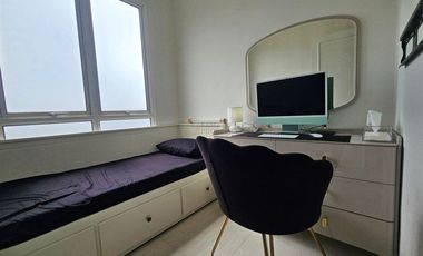 Dekat Mall CP & Universitas Ternama, Disewakan Apartemen Grand Madison 2BR Fully Furnished Modern Lengkap Siap Huni, Di Tanjung Duren Jakarta Barat