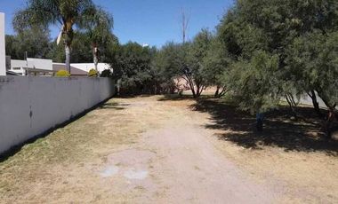 SE VENDE TERRENO EN CAMPESTRE CLUB DE GOLF NORTE