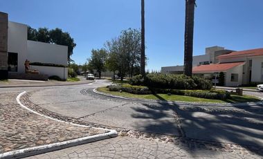 SE VENDE TERRENO EN CAMPESTRE CLUB DE GOLF NORTE