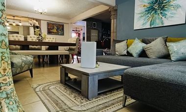 Casa en venta en Villa de las Flores, Coacalco, Estado de Mexico | 4 recámaras | 3 niveles | Salón de fiestas privado