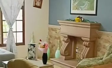 Casa en venta en Villa de las Flores, Coacalco, Estado de Mexico | 4 recámaras | 3 niveles | Salón de fiestas privado