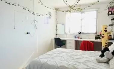 Casa en venta en Villa de las Flores, Coacalco, Estado de Mexico | 4 recámaras | 3 niveles | Salón de fiestas privado