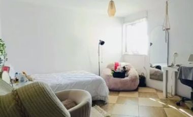 Casa en venta en Villa de las Flores, Coacalco, Estado de Mexico | 4 recámaras | 3 niveles | Salón de fiestas privado