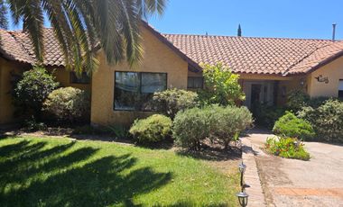 Casa Condominio San León de Nos