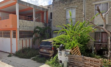 CASA EN VENTA EN CALAKMUL BENITO JUAREZ QUINTANA ROO CDA DE MONTE BELLO RG