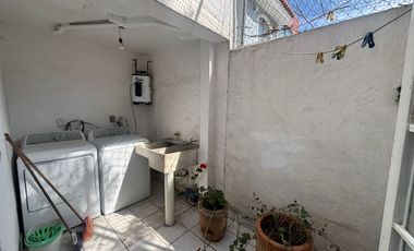 CASA EN VENTA EN LAS BOVEDAS GIRASOLES